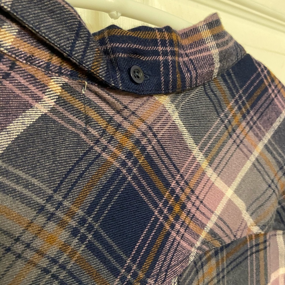 Cloth & Stone Button Up - Picture 7 of 8